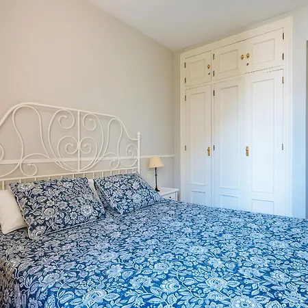 Novalia Daire